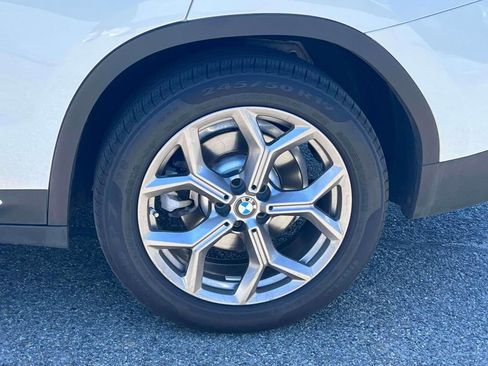 Used 2023 BMW X3 xDrive30i w/ Convenience Package w/ZPA AWD/4WD image 9