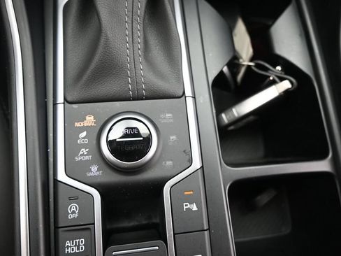 Certified 2026 Kia Sorento S AWD/4WD image 34