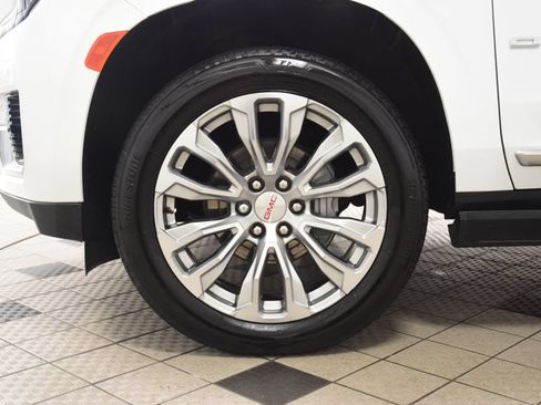 Used 2024 GMC Yukon XL Denali w/ Max Trailering Package AWD/4WD image 30