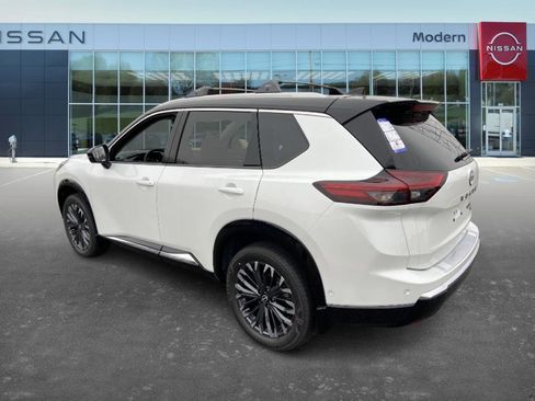 New 2026 Nissan Rogue Platinum image 6