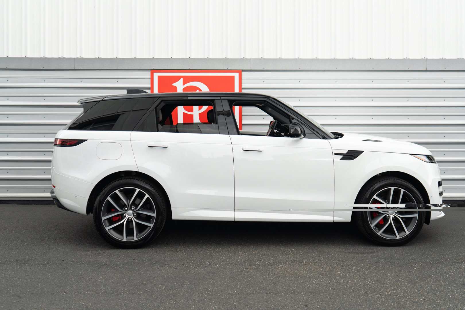 Used 2023 Land Rover Range Rover Sport SE Dynamic AWD/4WD image 45