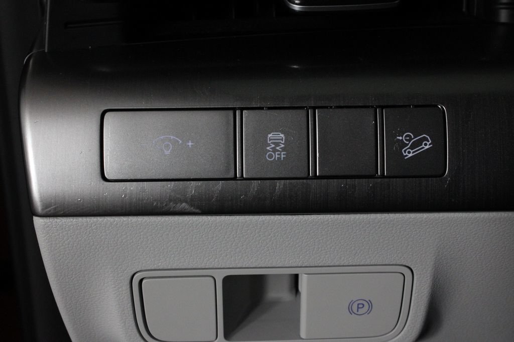 Certified 2026 Hyundai Kona SEL Sport FWD image 24