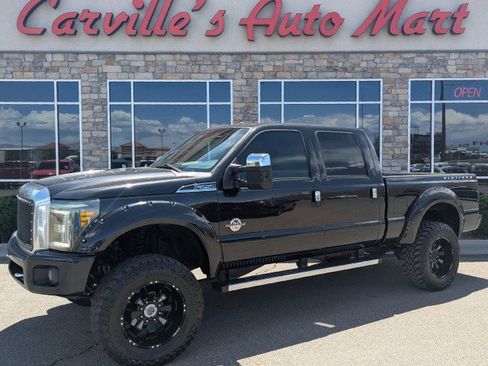 Used 2015 Ford F250 Platinum w/ FX4 Off-Road Package AWD/4WD image 1