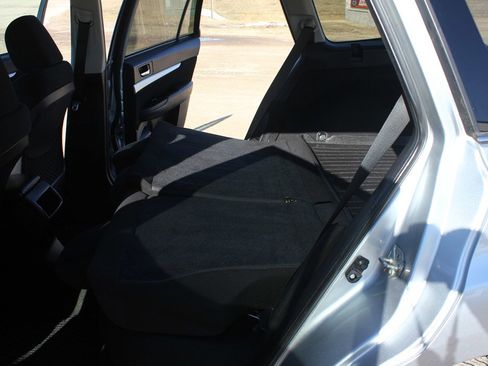 Used 2013 Subaru Outback 2.5i Premium image 40