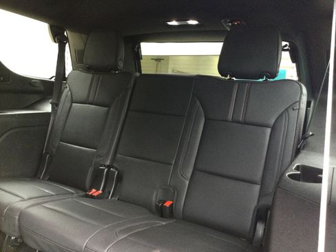 Used 2023 Chevrolet Tahoe RST w/ RST Performance Edition image 9