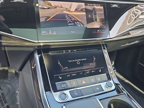 Used 2025 Audi Q7 2.0T Premium w/ Convenience Plus Package image 23