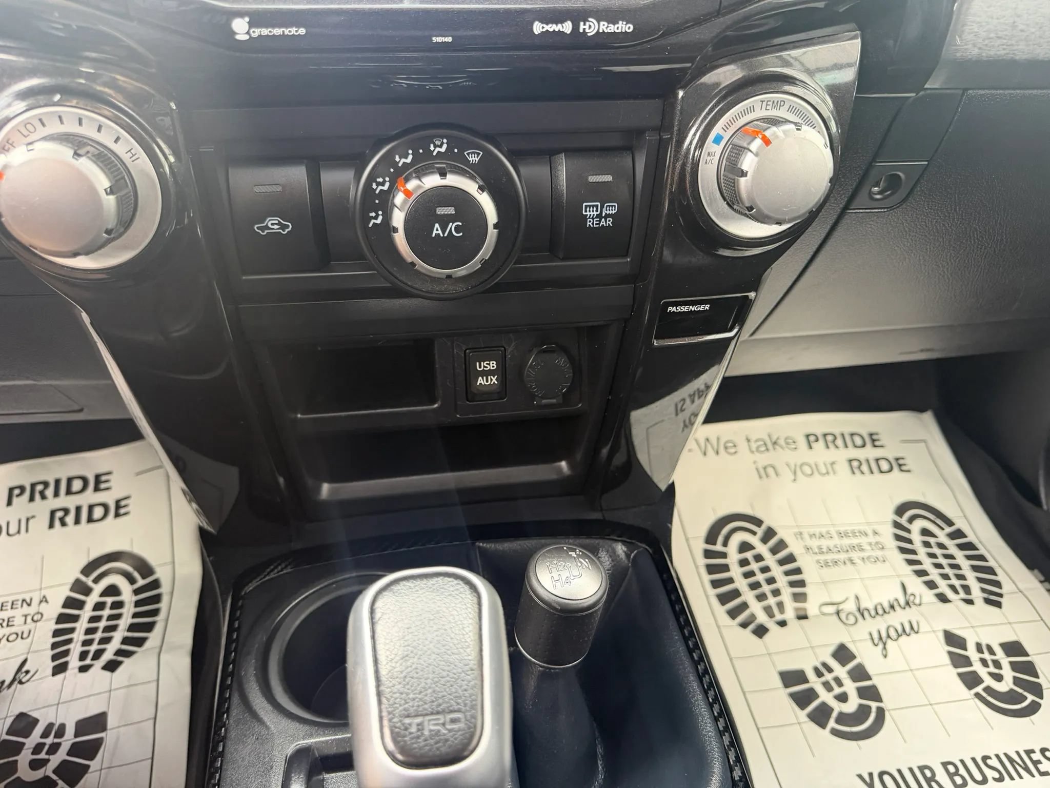 Used 2018 Toyota 4Runner TRD Off-Road AWD/4WD image 14