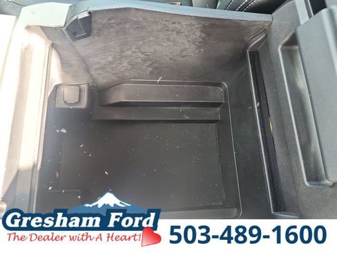 Used 2018 Ford F150 Lariat w/ Equipment Group 502A Luxury AWD/4WD image 33