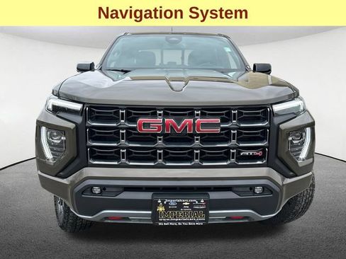 Used 2024 GMC Canyon AT4 AWD/4WD image 4