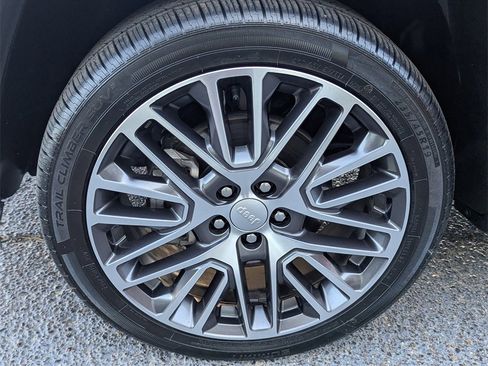 Used 2022 Jeep Compass Limited w/ Elite Group image 28