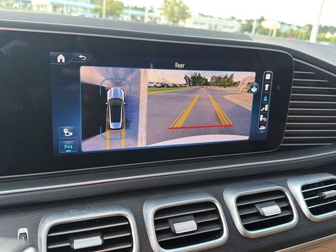 Used 2024 Mercedes-Benz GLE 350 4MATIC image 26