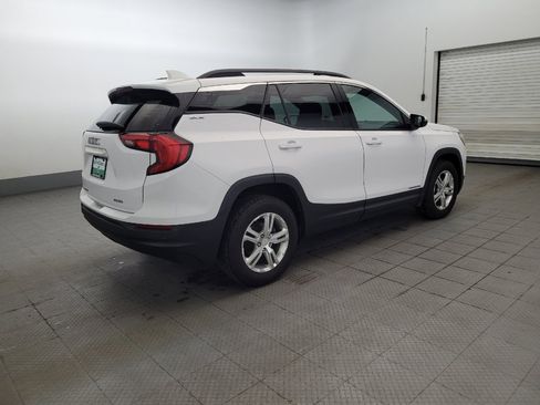 Used 2020 GMC Terrain SLE w/ Driver Convenience Package AWD/4WD image 10