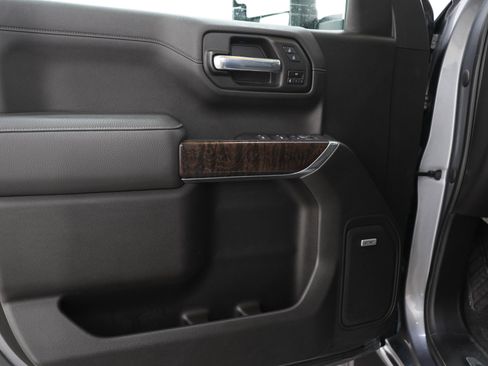 Used 2020 GMC Sierra 1500 Denali w/ Denali Ultimate Package AWD/4WD image 18