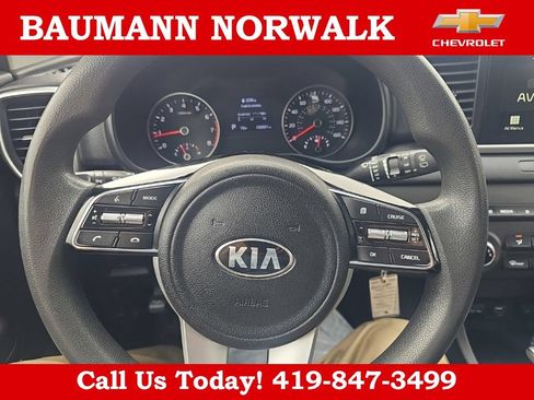 Used 2022 Kia Sportage LX FWD image 37