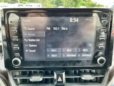 Used 2019 Toyota Corolla SE FWD image 14