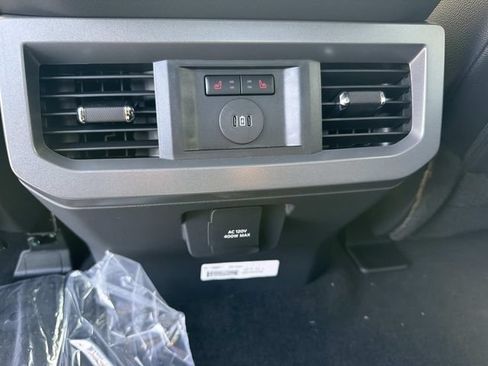 New 2026 Ford F250 Lariat w/ Chrome Package AWD/4WD image 25