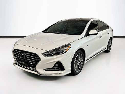 Used 2019 Hyundai Sonata Limited w/ Ultimate Package 02 FWD image 1