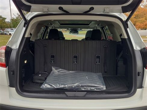 New 2026 Subaru Ascent Bronze Edition image 17