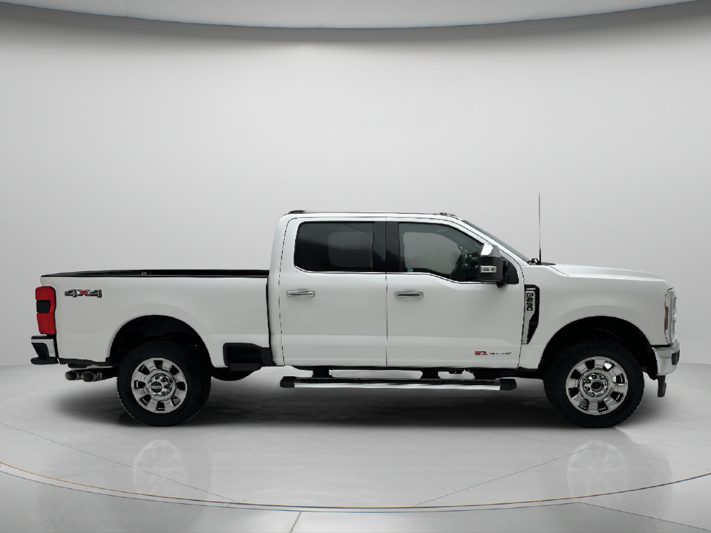 Used 2024 Ford F250 Lariat w/ Chrome Package AWD/4WD image 4