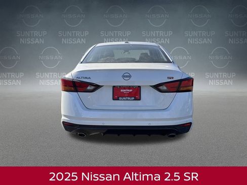 New 2025 Nissan Altima 2.5 SR image 5