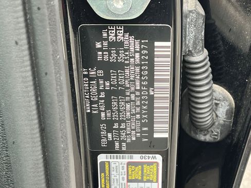 Used 2025 Kia Sportage LX FWD image 26