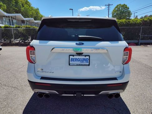 Used 2020 Ford Explorer Platinum w/ Premium Technology Package AWD/4WD image 5