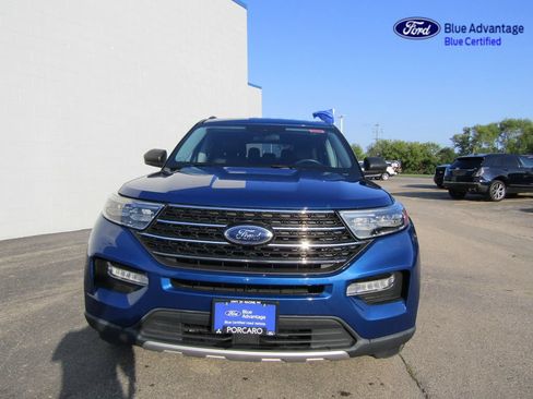 Certified 2022 Ford Explorer XLT w/ Equipment Group 202A AWD/4WD image 5