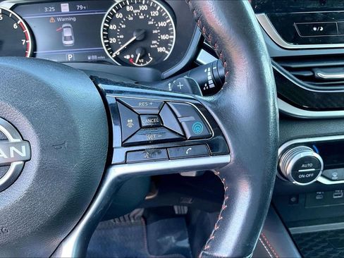 Used 2023 Nissan Altima 2.0 SR image 14