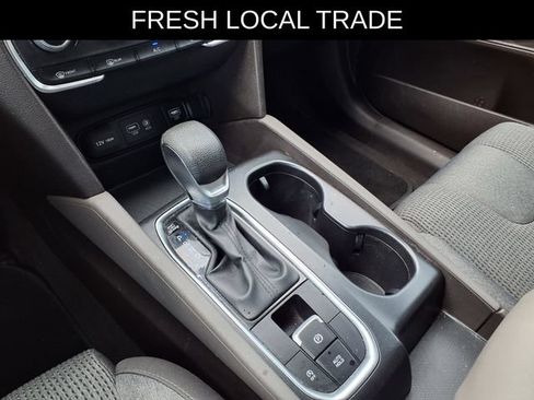 Used 2019 Hyundai Santa Fe SE FWD image 25