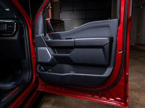 Used 2024 Ford F150 Lariat w/ Equipment Group 502A High image 32