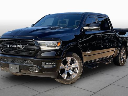 Used 2022 RAM 1500 Laramie w/ Sport Appearance Package AWD/4WD image 3