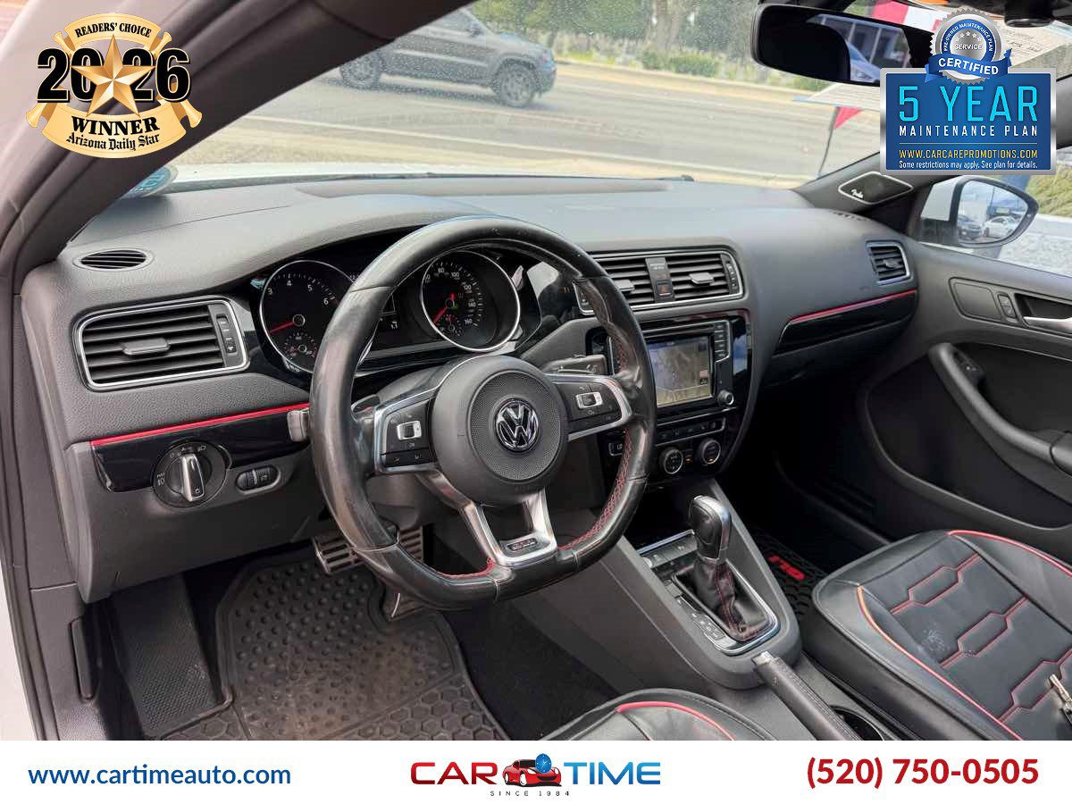 Used 2017 Volkswagen Jetta GLI FWD image 9