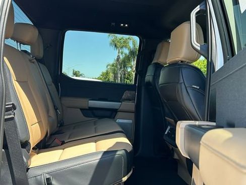 New 2026 Ford F250 Lariat w/ Chrome Package AWD/4WD image 13