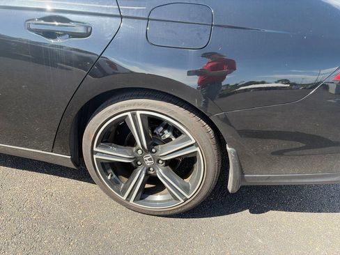 Used 2024 Honda Accord Sport image 11