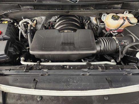 Used 2025 Cadillac Escalade Sport Platinum w/ LPO, Floor Liner Package AWD/4WD image 33