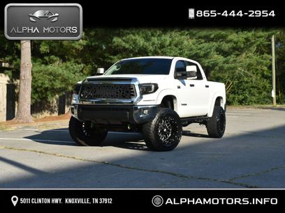 Used 2016 Toyota Tundra SR5 w/ SR5 Upgrade Package