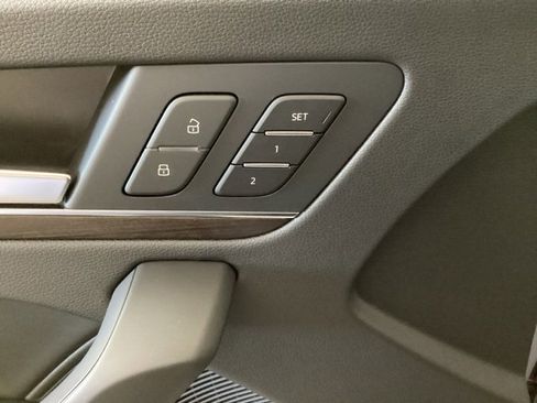 Certified 2025 Audi Q5 2.0T Premium Plus w/ Premium Plus Package image 18