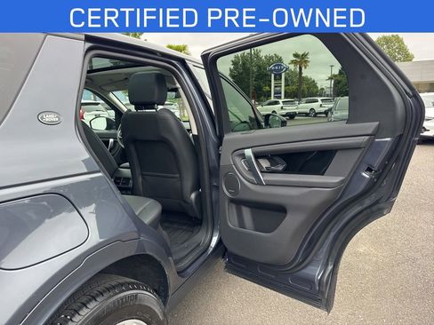 Used 2025 Land Rover Discovery Sport S AWD/4WD image 17