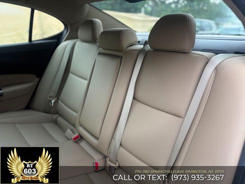 Used 2018 Acura TLX FWD image 20