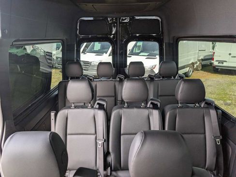 New 2025 Mercedes-Benz Sprinter 2500 image 16