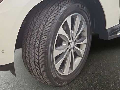Used 2014 Mercedes-Benz GL 450 4MATIC image 33
