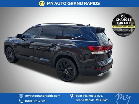 Used 2024 Volkswagen Atlas SE image 5