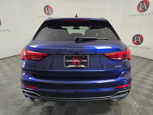 Certified 2025 Audi Q3 2.0T Premium Plus w/ Premium Plus Package image 8