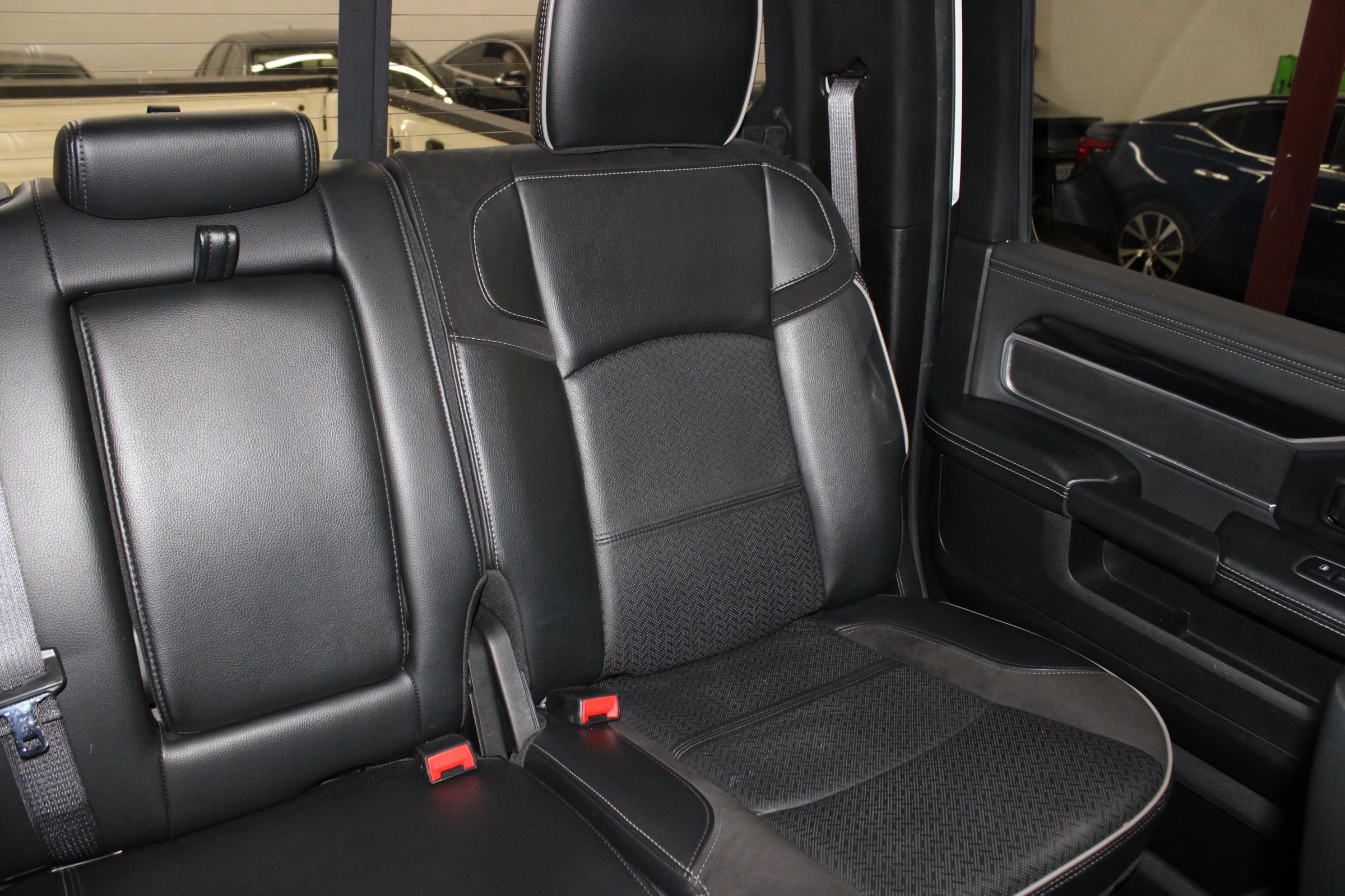 Used 2022 RAM 2500 Laramie AWD/4WD image 33