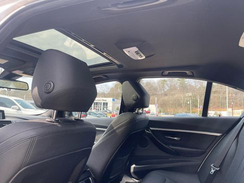 Used 2018 BMW 330i Sedan image 17