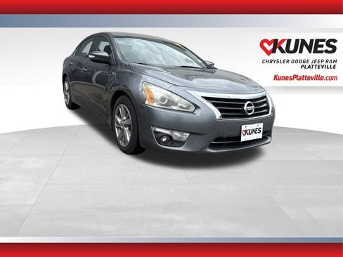 Used 2014 Nissan Altima 2.5 SL w/ Technology Package FWD image 1