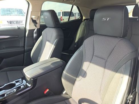 Used 2023 Buick Envision Preferred w/ Sport Touring Package image 14