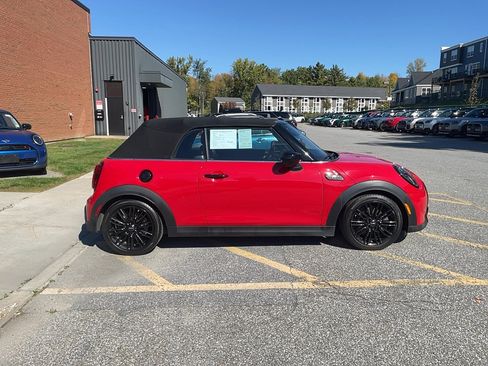 Used 2023 MINI Cooper S image 9
