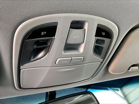 Used 2014 Hyundai Sonata Limited w/ Panoramic Sunroof Package 02 FWD image 36