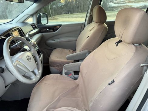 Used 2015 Nissan Quest S image 12